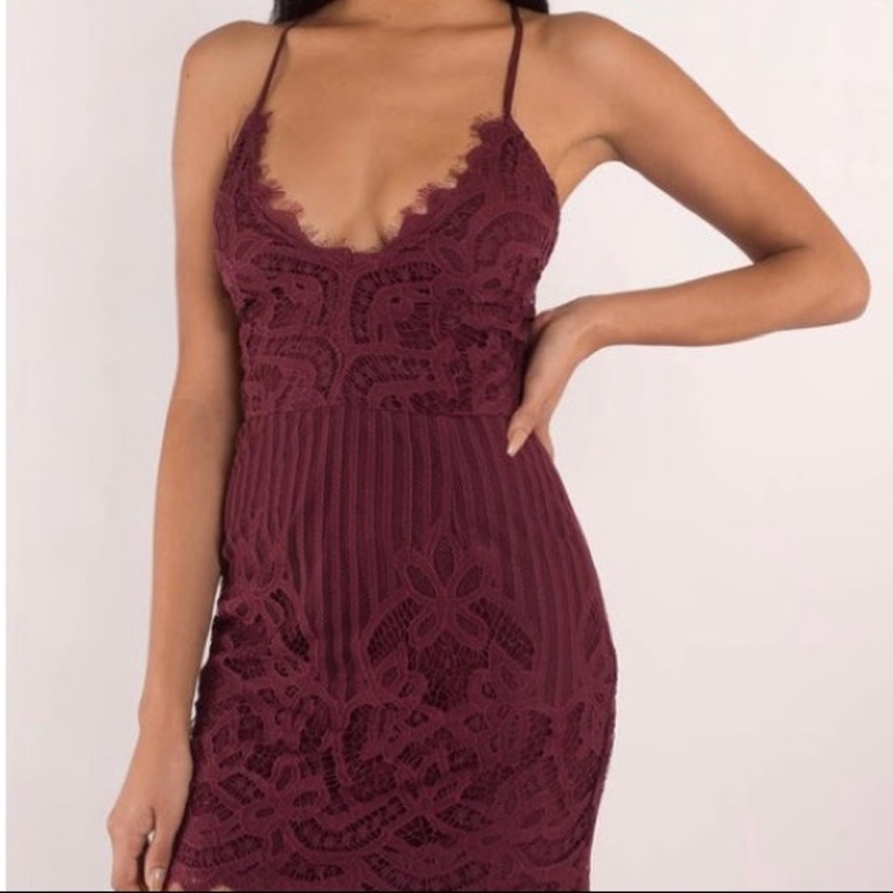 Tobi Maroon Lace Dress